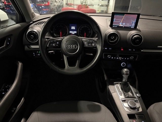 AUDI A3 usata, con Fari Xenon