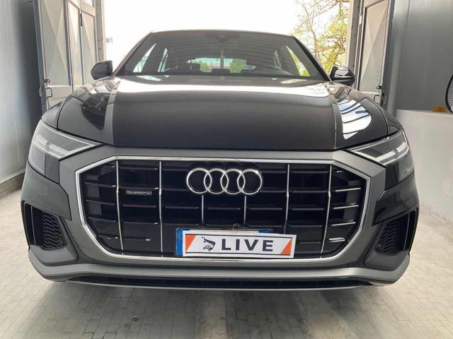 AUDI Q8 usata, con Alzacristalli elettrici