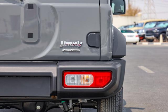 SUZUKI Jimny usata, con Cruise Control