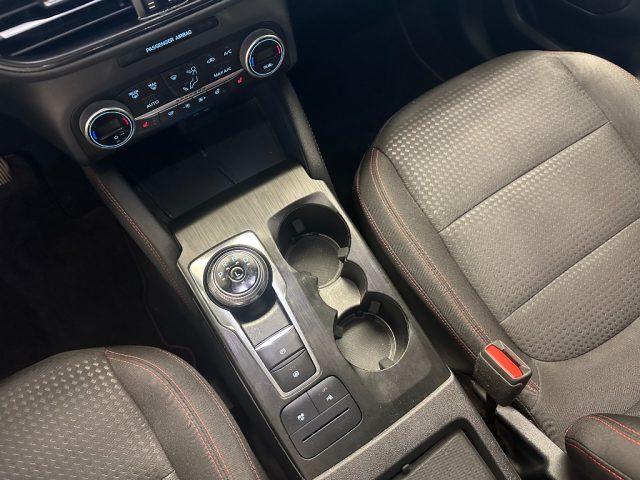 FORD Kuga usata, con Sistema di navigazione