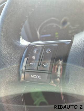TOYOTA Yaris usata, con Alzacristalli elettrici