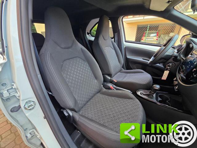TOYOTA Aygo X usata, con Touch screen