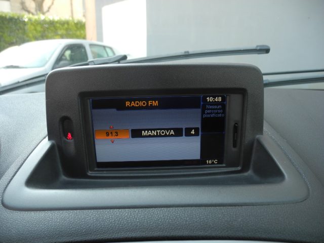 RENAULT Clio usata, con Specchietti laterali elettrici