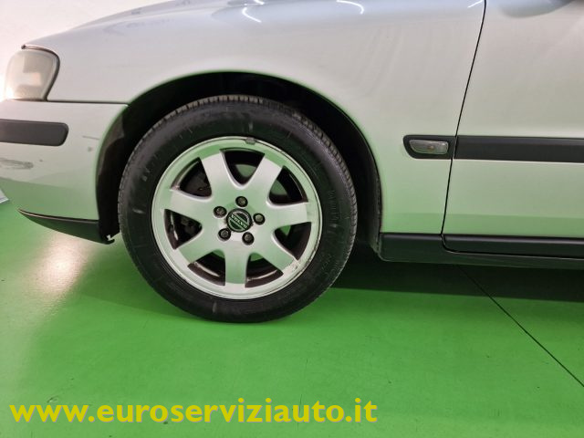 VOLVO V70 usata 46