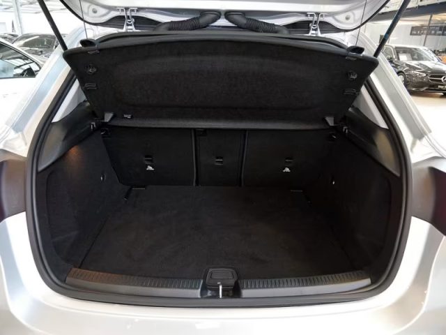 MERCEDES-BENZ A 180 usata, con Interni in pelle