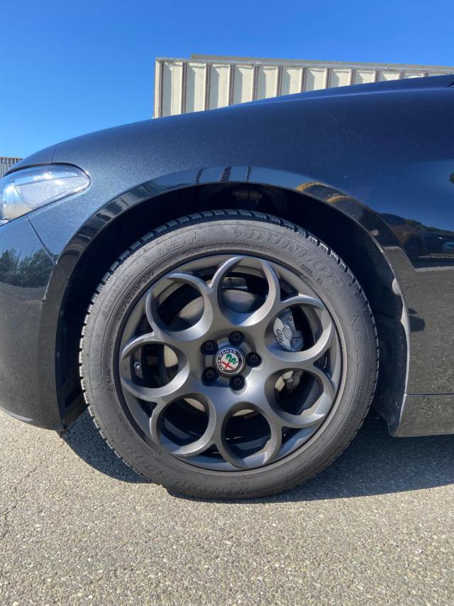 ALFA ROMEO Giulia usata, con Fari Xenon