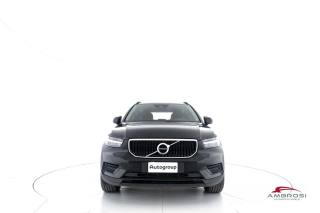 VOLVO XC40 usata 4