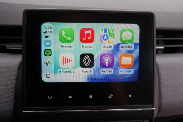 RENAULT Clio usata, con Climatizzatore