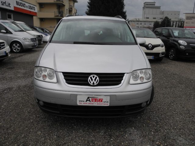 VOLKSWAGEN Touran usata 70