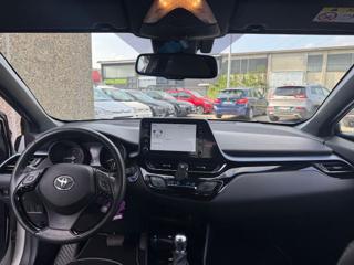 TOYOTA C-HR usata, con Controllo automatico clima