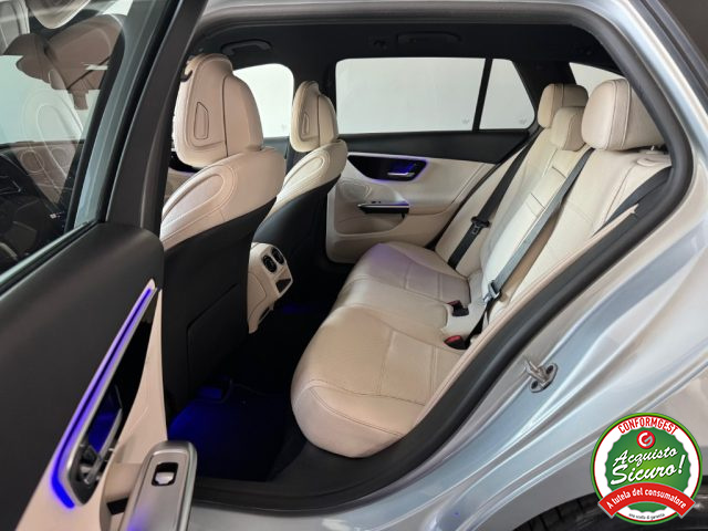 MERCEDES-BENZ C 220 usata, con Cerchi in lega