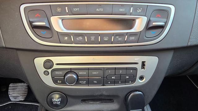 RENAULT Megane usata, con USB