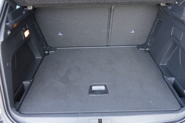 PEUGEOT 3008 usata, con Specchietti laterali elettrici