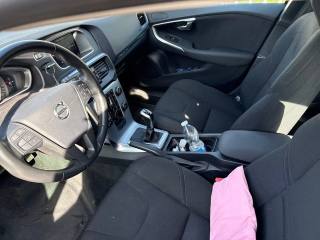 VOLVO V40 usata, con Autoradio