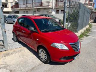LANCIA Ypsilon usata, con Airbag