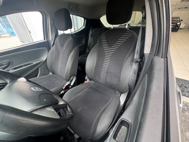 LANCIA Ypsilon usata, con Servosterzo