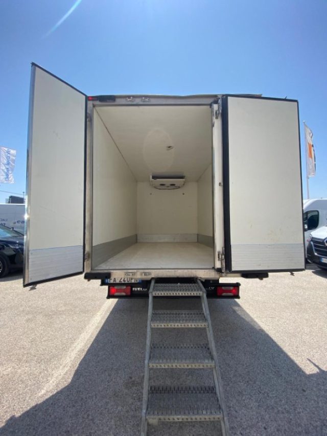 IVECO Daily usata, con Climatizzatore