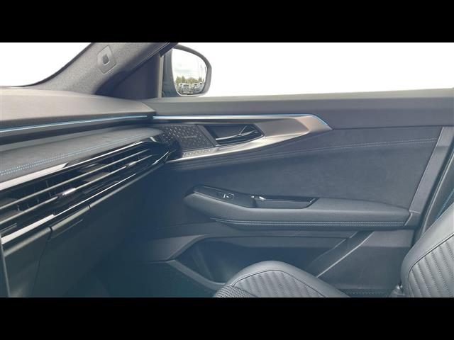 RENAULT Austral usata, con Sensori di parcheggio anteriori