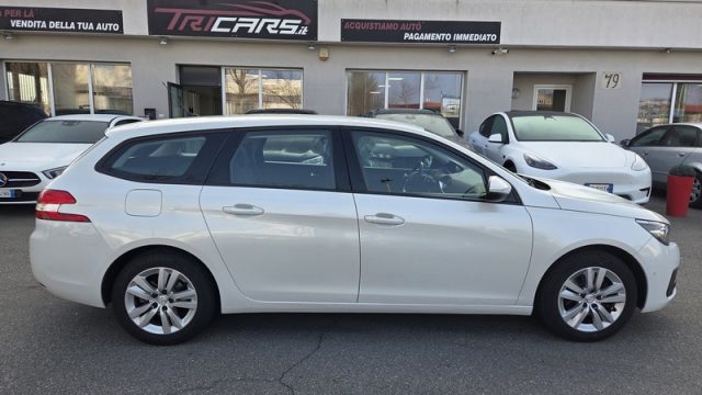 PEUGEOT 308 usata, con Alzacristalli elettrici