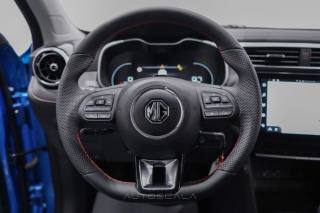 MG ZS usata 13