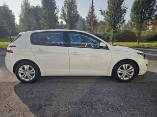 PEUGEOT 308 usata, con Autoradio