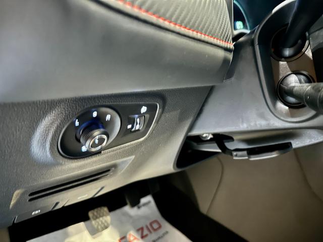 MG ZS usata, con Luci diurne LED