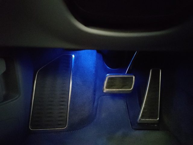 LOTUS Emeya usata, con Controllo vocale