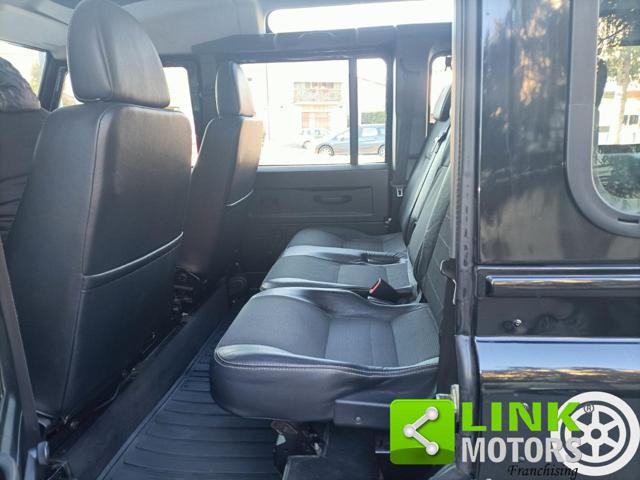 LAND ROVER Defender usata 12