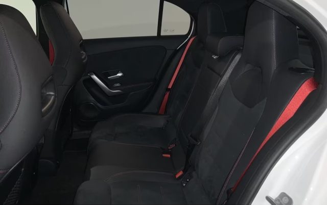 MERCEDES-BENZ A 35 AMG usata, con ESP