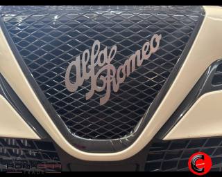 ALFA ROMEO Junior usata, con Sensori di parcheggio posteriori