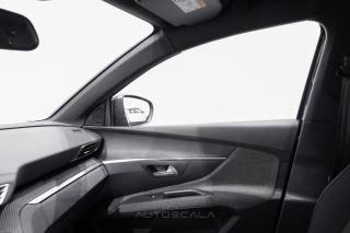 PEUGEOT 5008 usata, con Volante multifunzione