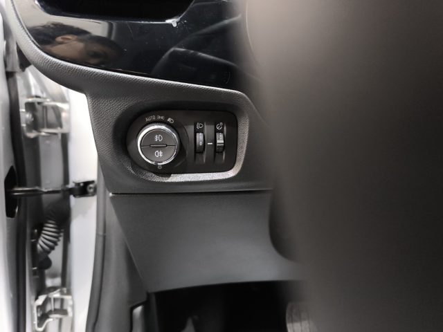 OPEL Corsa usata, con Controllo trazione