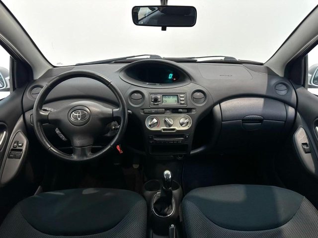 TOYOTA Yaris usata, con Boardcomputer
