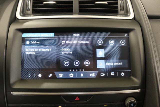 JAGUAR E-Pace usata, con Controllo automatico clima