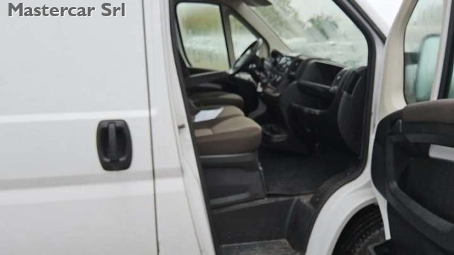 PEUGEOT Boxer usata, con Alzacristalli elettrici