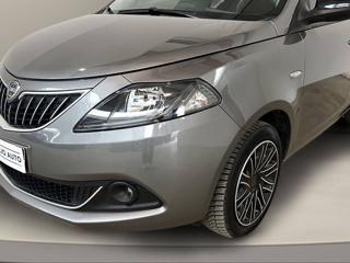 LANCIA Ypsilon usata, con Volante multifunzione