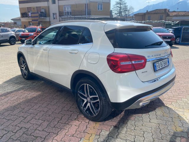 MERCEDES-BENZ GLA 200 usata, con Chiusura centralizzata
