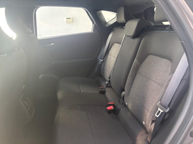 RENAULT Captur usata, con Sensori di parcheggio anteriori