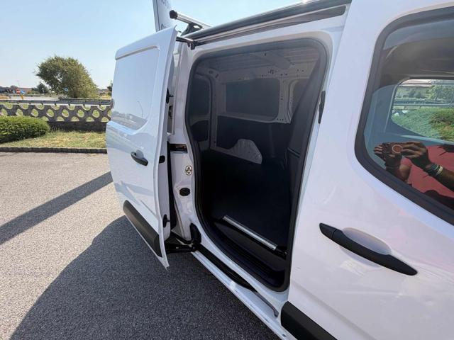 TOYOTA Proace City usata, con Sistema di navigazione