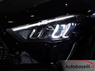 MERCEDES-BENZ GLA 200 usata, con Leve al volante