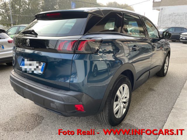 PEUGEOT 3008 usata, con Airbag laterali