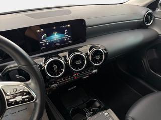 MERCEDES-BENZ CLA 200 usata, con Climatizzatore