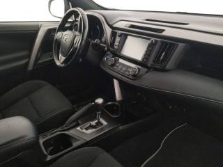 TOYOTA RAV 4 usata, con Fendinebbia