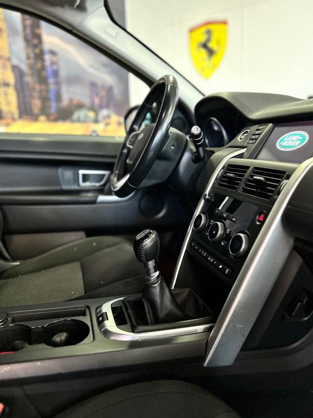 LAND ROVER Discovery Sport usata, con Autoradio