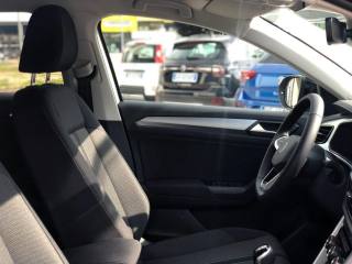 VOLKSWAGEN T-Roc usata, con Supporto lombare