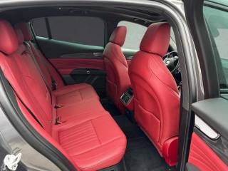 MASERATI Grecale usata, con Chiusura centralizzata