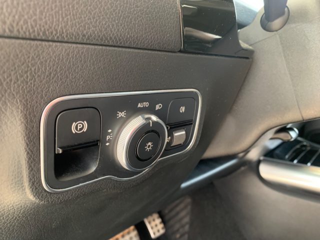 MERCEDES-BENZ B 180 usata, con Lettore CD