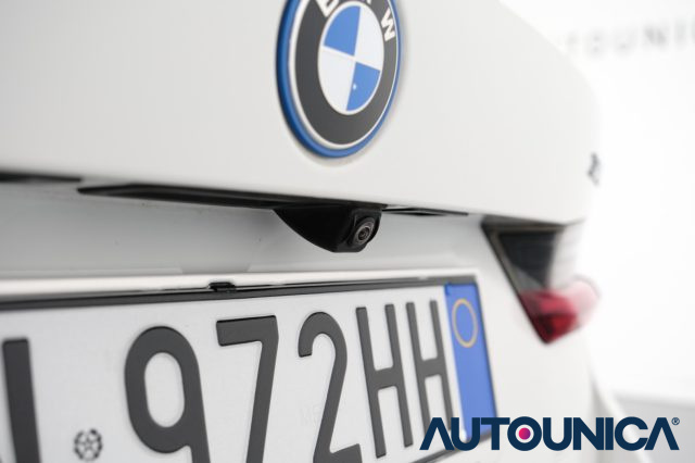 BMW 320 usata, con Telecamera per parcheggio assistito
