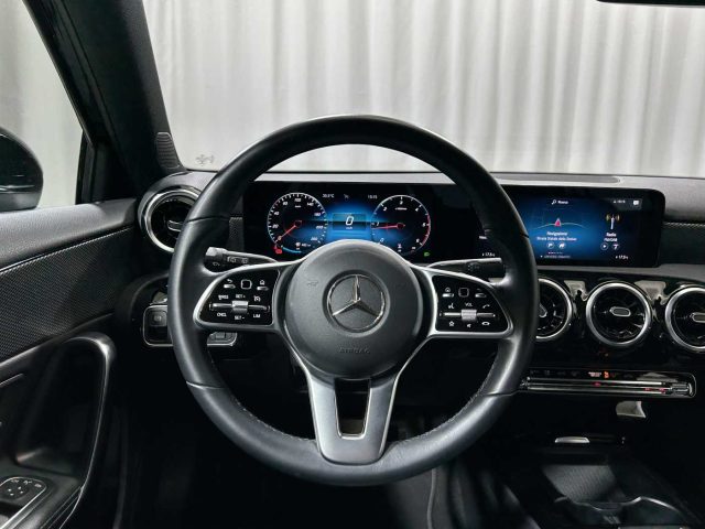 MERCEDES-BENZ A 180 usata 29