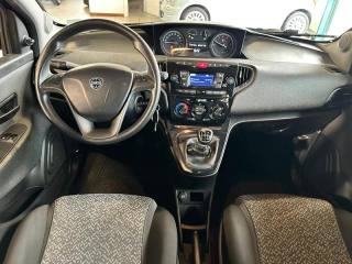 LANCIA Ypsilon usata, con Controllo trazione
